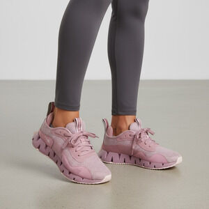 Reebok Used Light Purple Sneakers Size 9